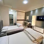 غرفه فندقيه بجوار الجامعه الامريكيه